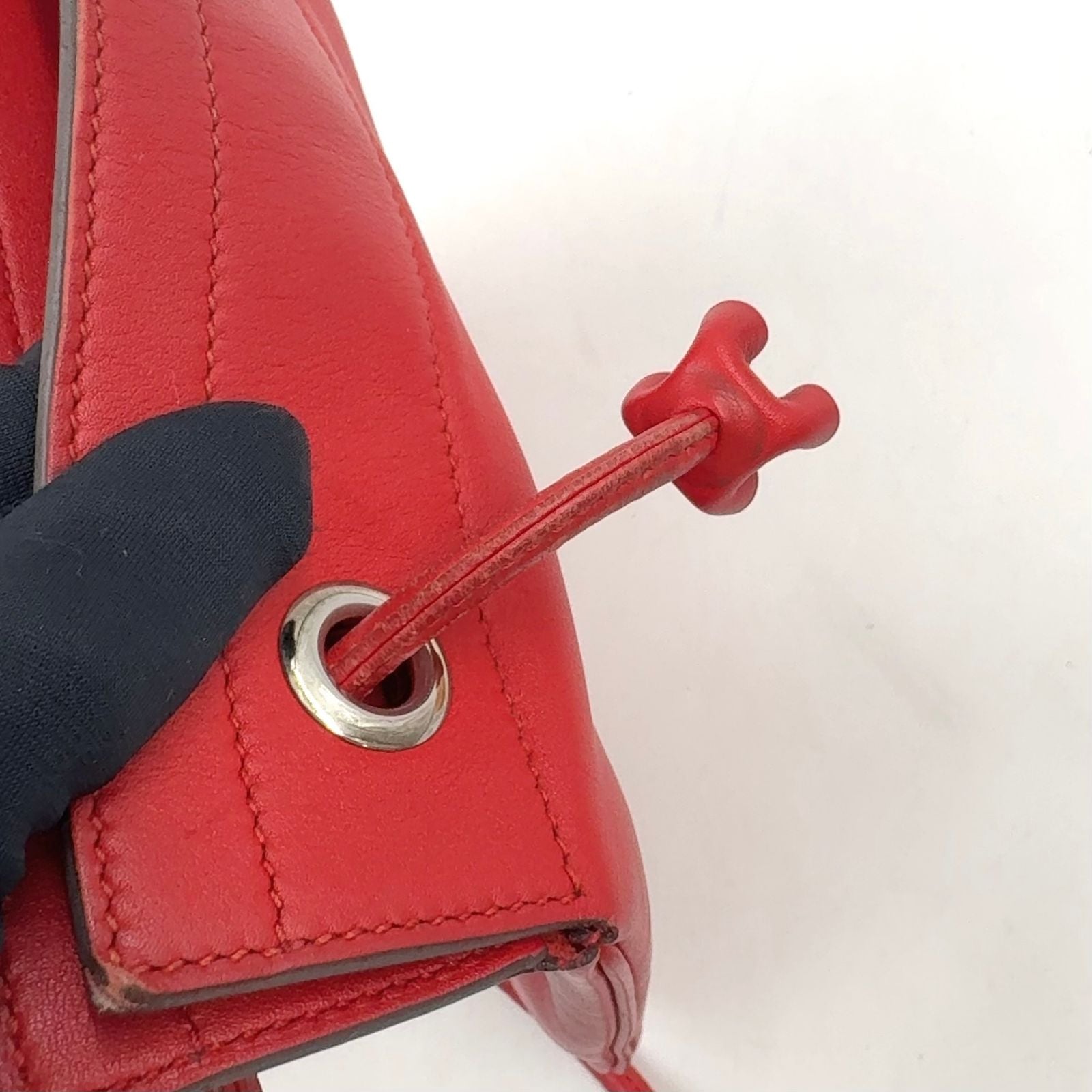 Hermes Sac Ari Numini Swift Red Shoulder Bag Silver — view 7
