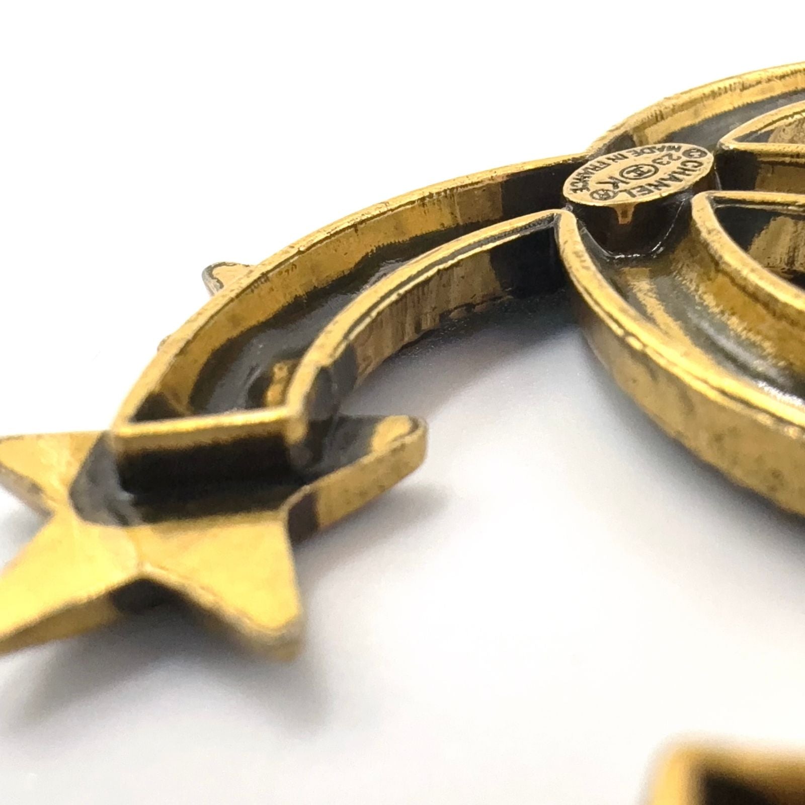 Chanel CC Logo Star Motif Color Stone Clear Gold Black Brooch — view 9