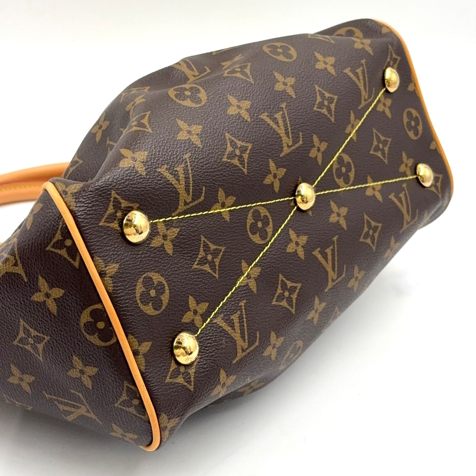 Louis Vuitton Tivoli PM Monogram Leather Brown Light Handbag Gold — view 5