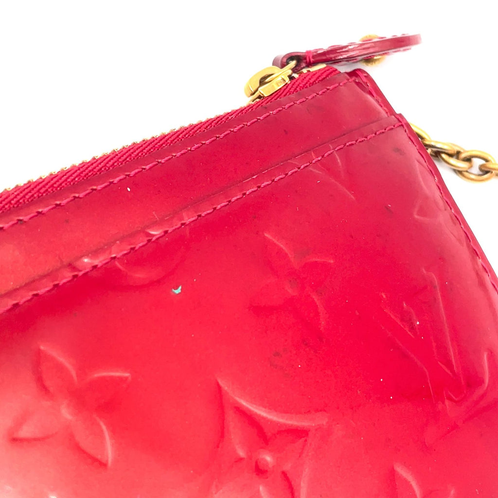 Louis Vuitton Pochette Cles Monogram Vernis Pomme D'amour Leather Enamel — view 8