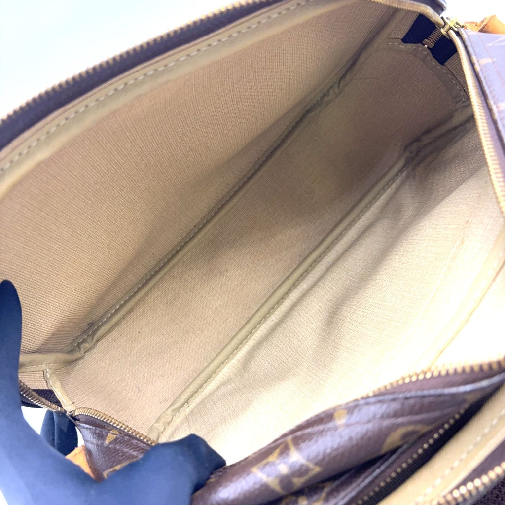 Louis Vuitton Reporter PM Monogram Leather Brown Light Shoulder Bag Gold — view 4