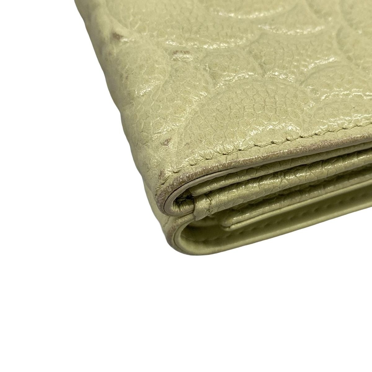 Chanel Trifold Wallet Camellia Light Green — view 7