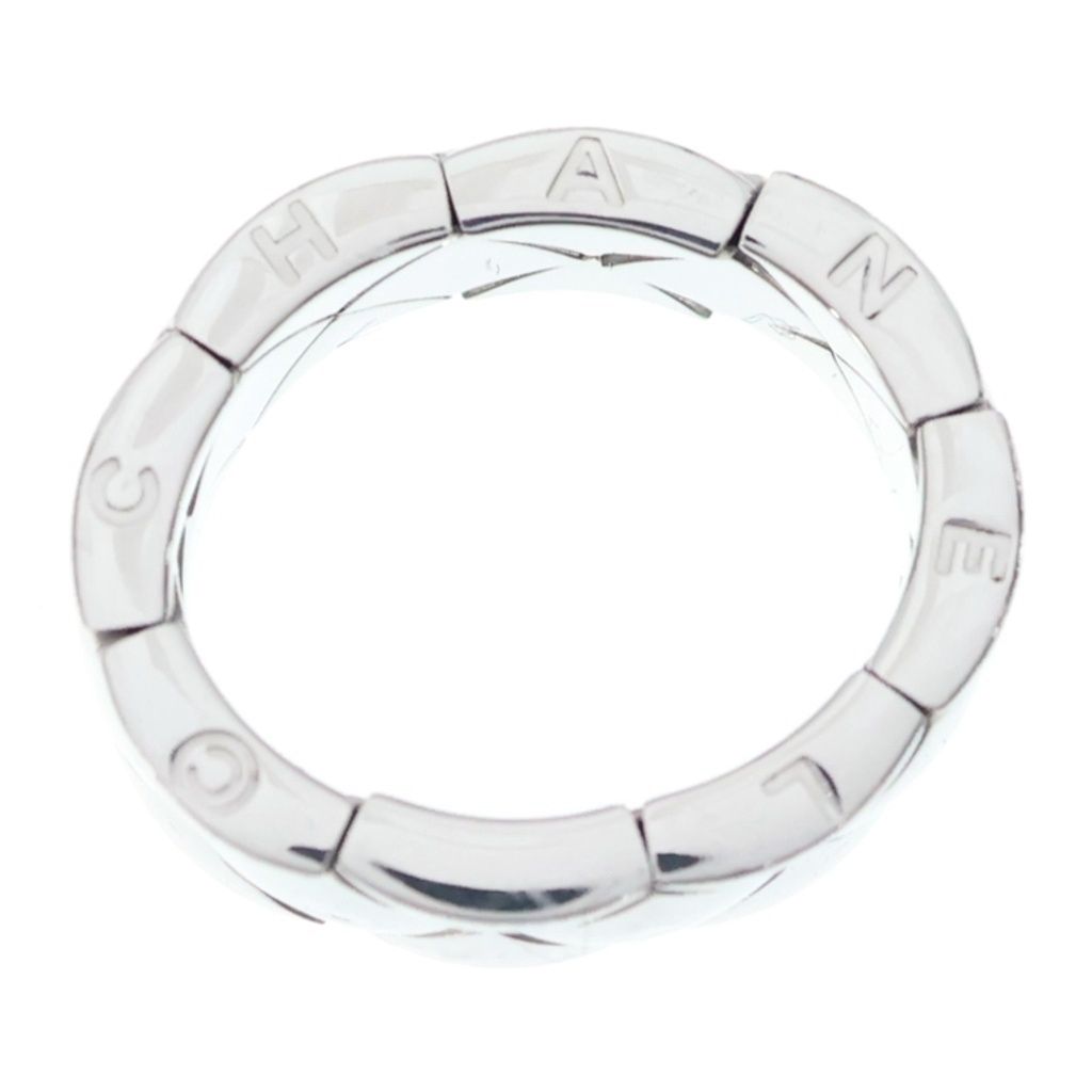 Chanel Quilted Diamond Ring White Gold Silver