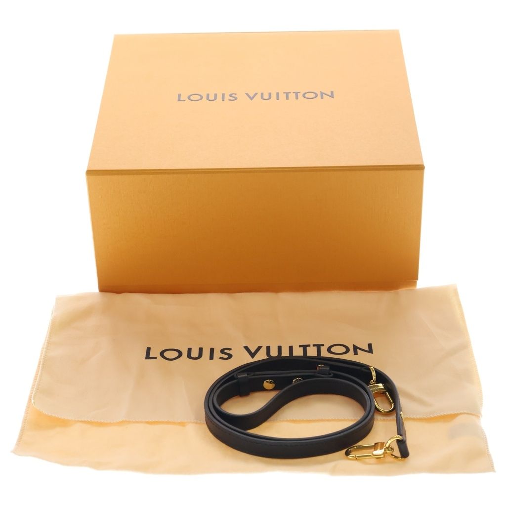 Louis Vuitton Taurillon Monogram Trunk Messenger PM Shoulder Bag Black Leather — view 7