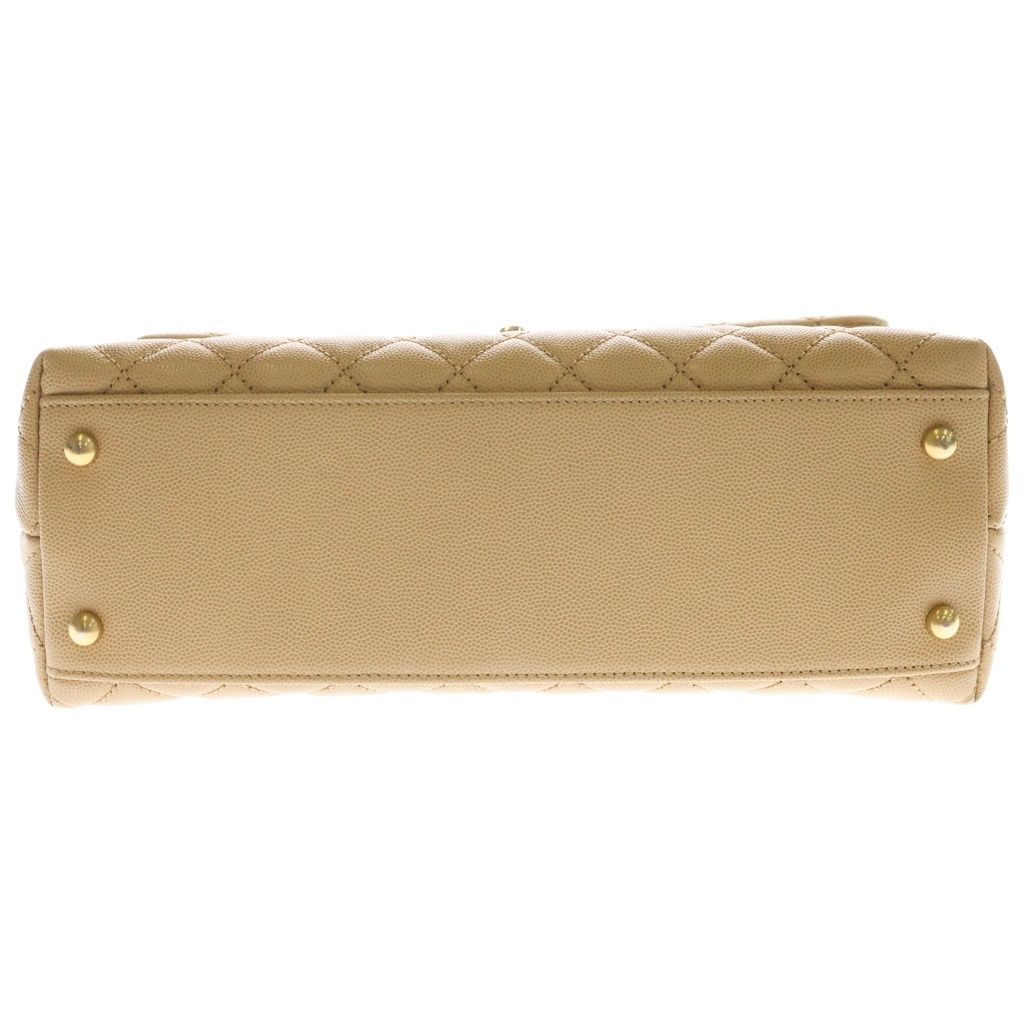 Chanel Coco Handle 29 Quilted Large 2-Way Shoulder Bag Caviar Leather Gold Beige — view 4