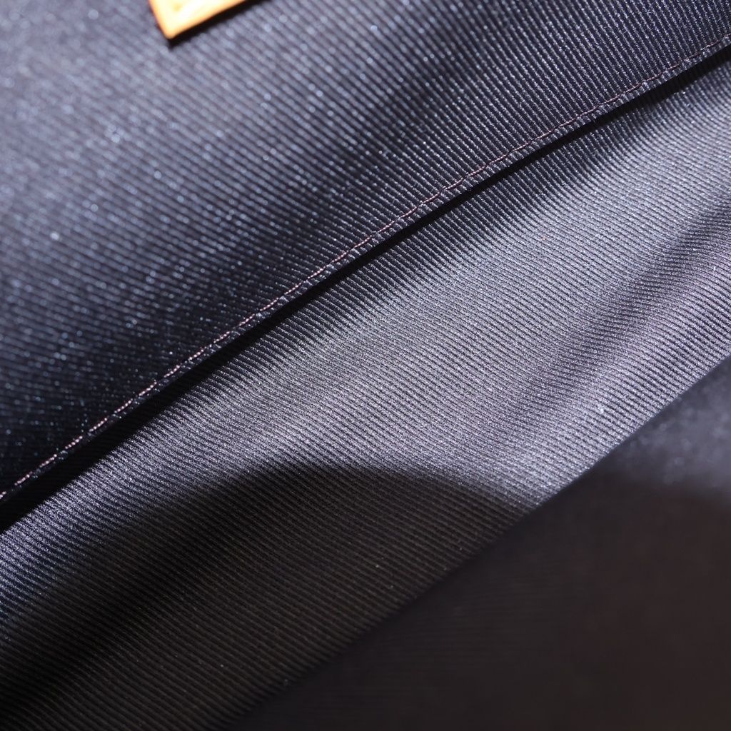 Louis Vuitton This Is Knot Monogram Soft Trunk Leather Shoulder Bag Brown — view 5