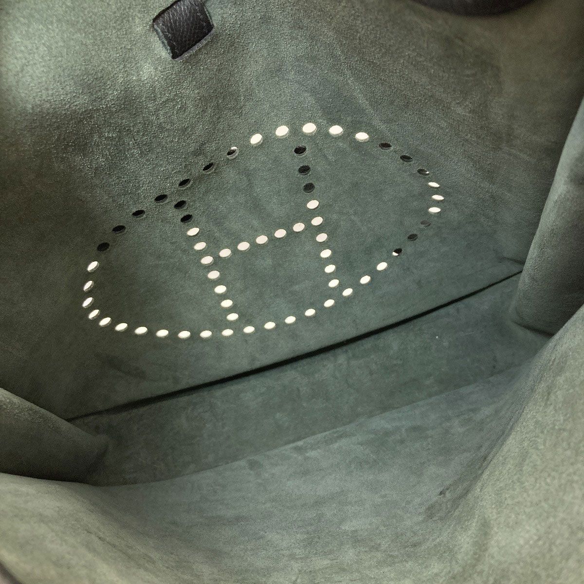 Hermes Evelyne 2 GM Silver Shoulder Bag Epsom — view 5