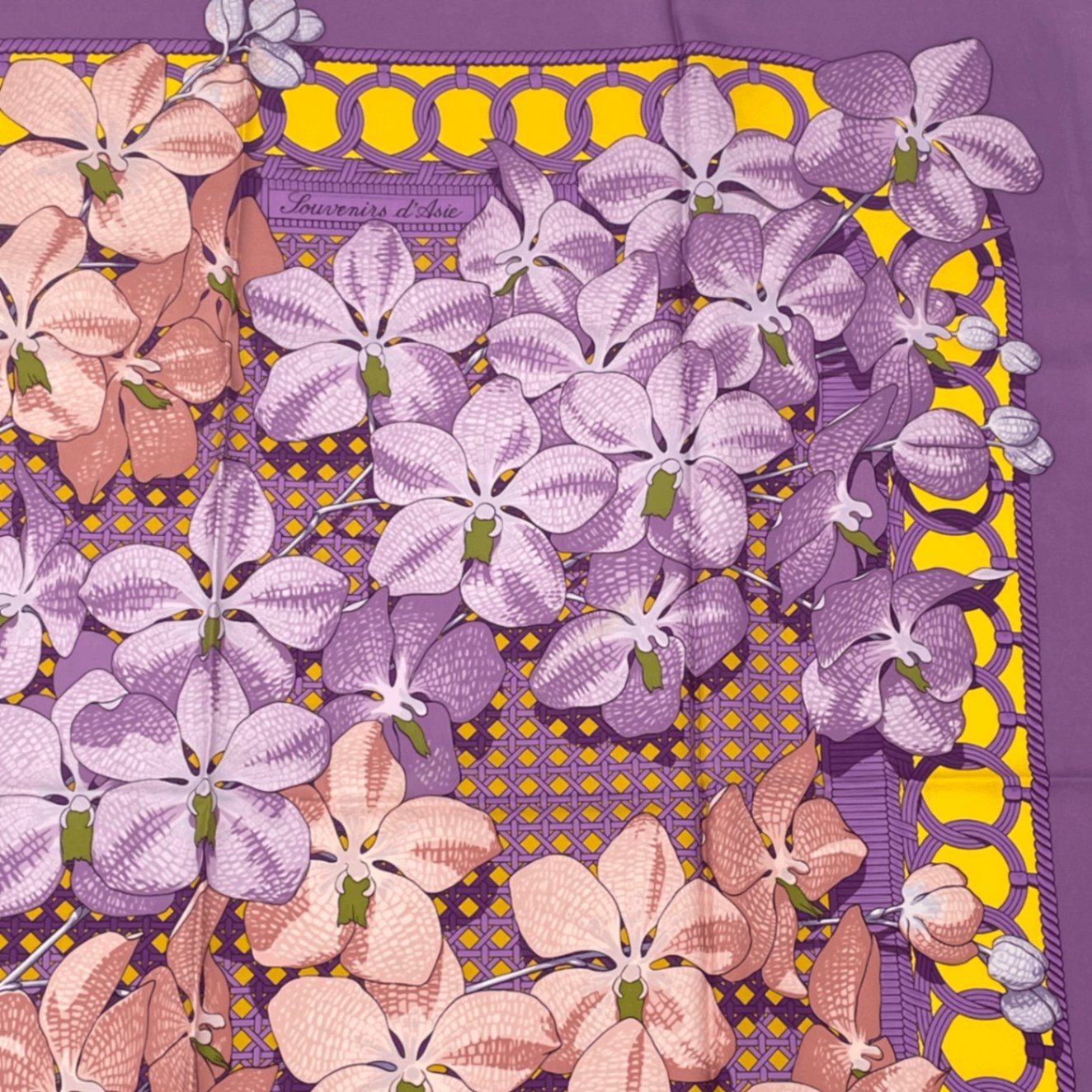 Hermes Scarf Carre 90 Floral Pattern Phalaenopsis Orchid Purple Touvenirs Asie