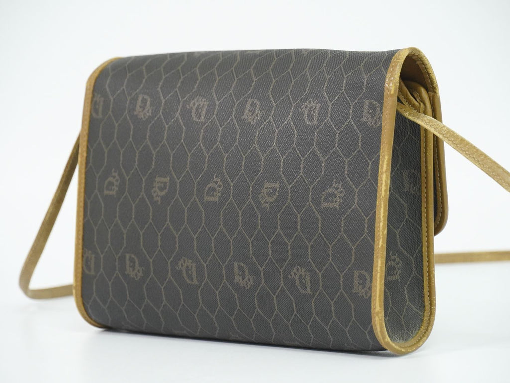 Dior Honeycomb Pattern Shoulder Bag Pochette Black — view 2