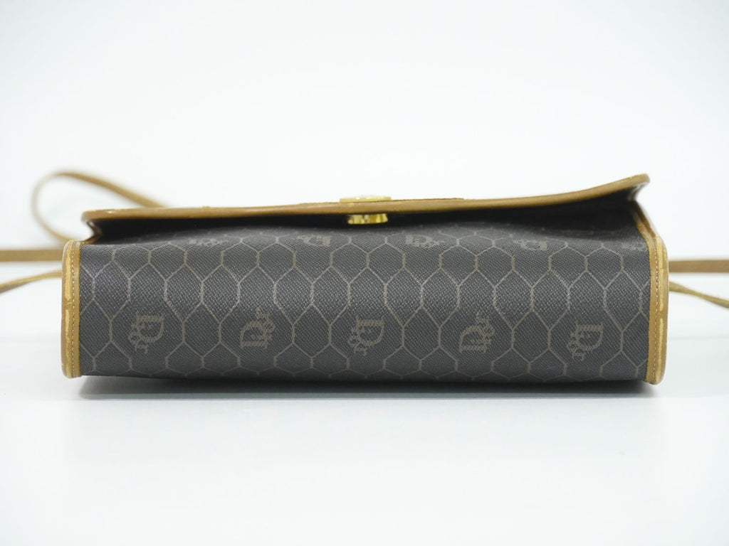 Dior Honeycomb Pattern Shoulder Bag Pochette Black — view 3