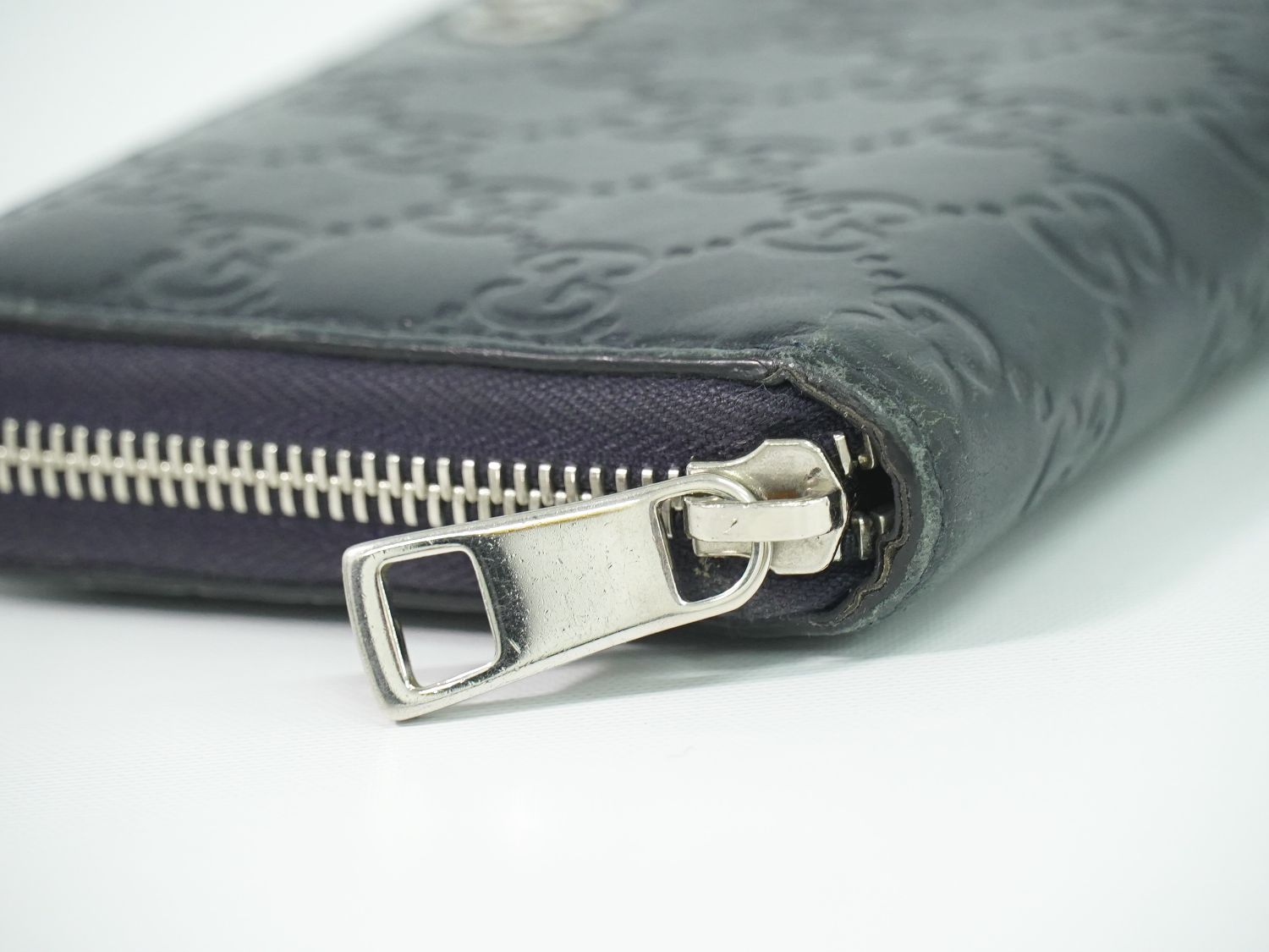 Gucci Durian Leather Zip Around Wallet Navy — view 6