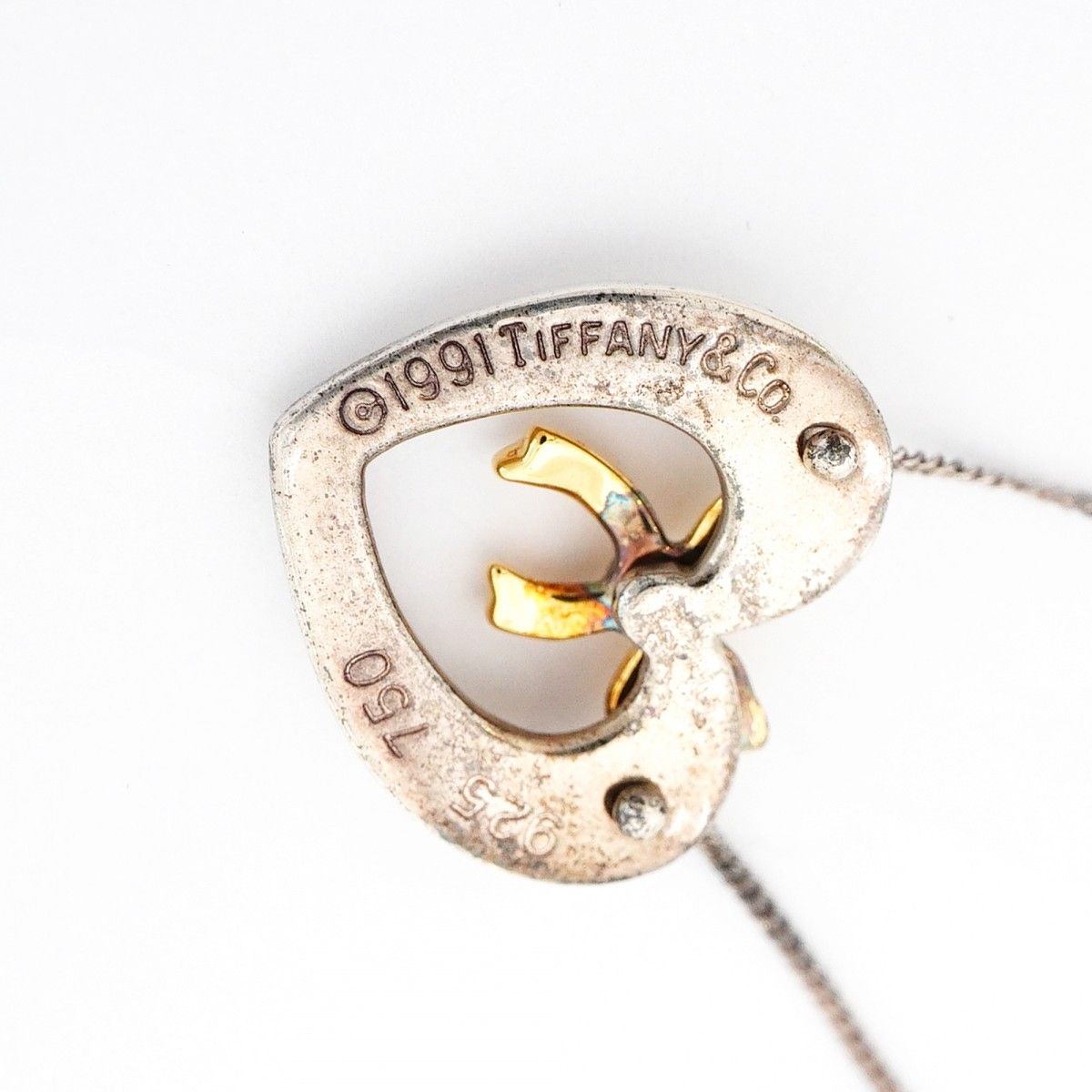 Tiffany & Co Necklace Heart Ribbon 18k Yellow Gold Silver — view 6
