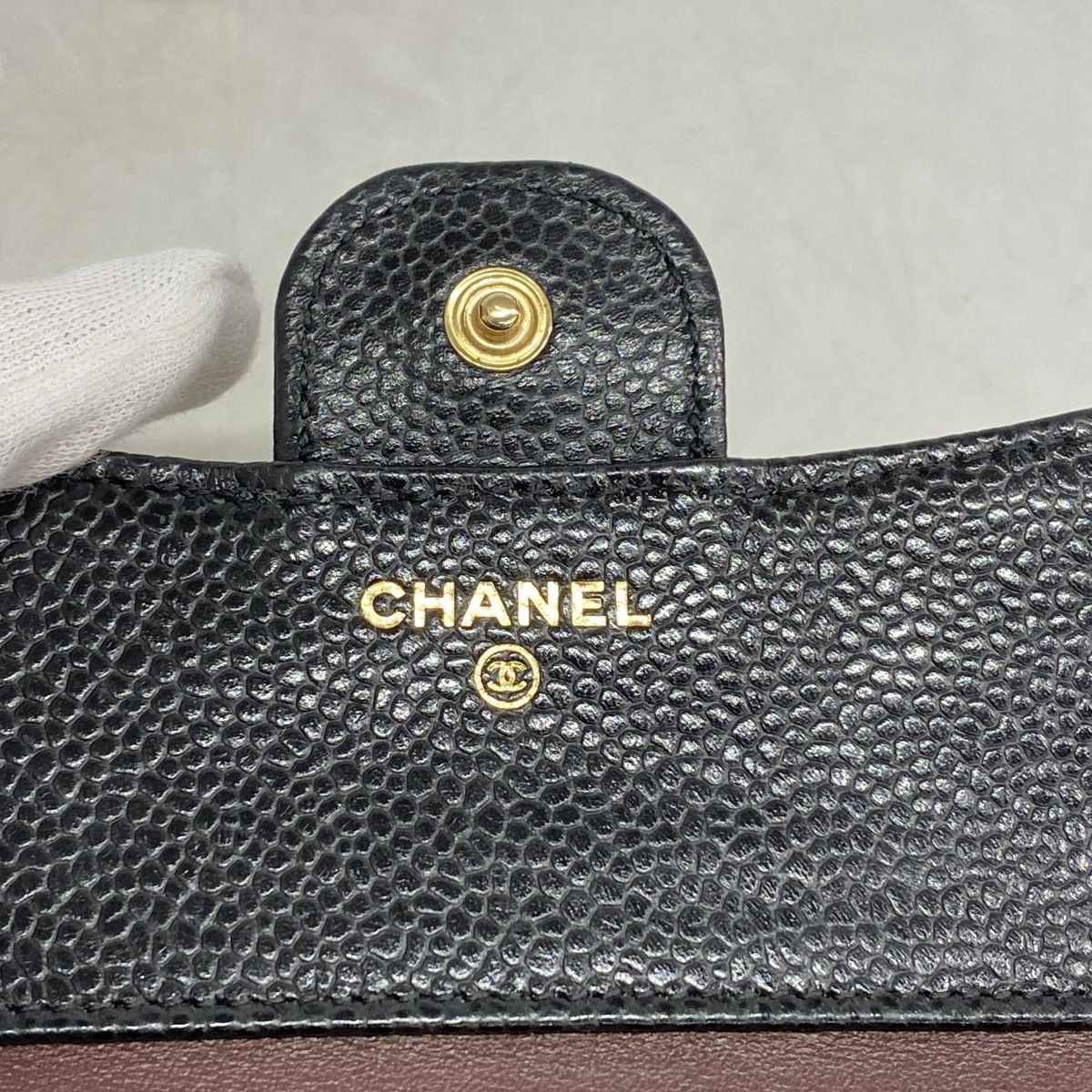 Chanel Trifold Wallet Quilted Caviar Leather Black Gold — view 4