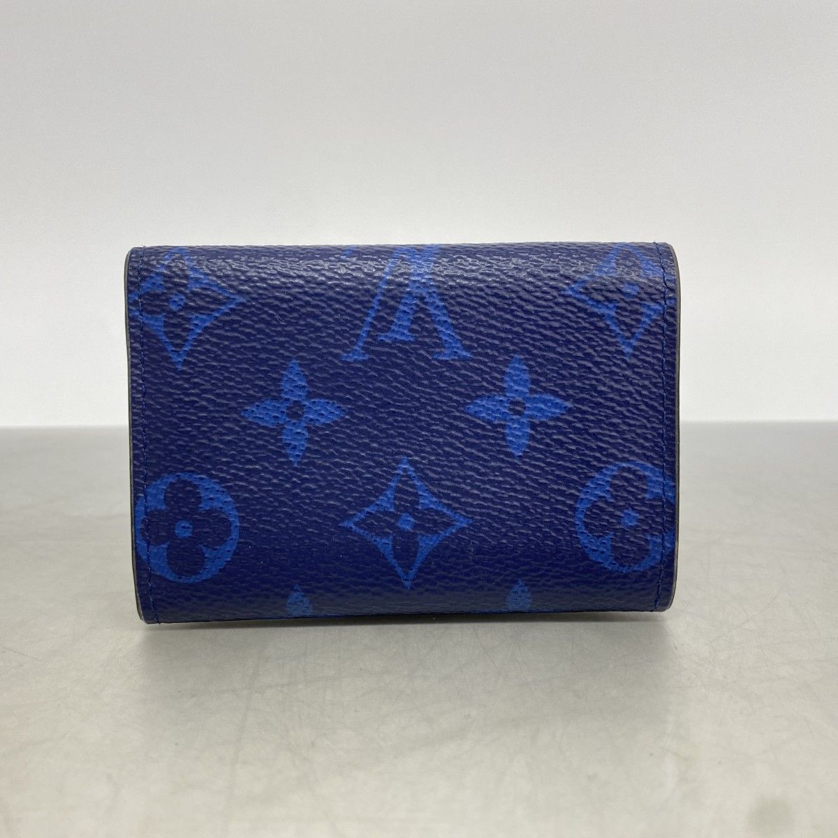 Louis Vuitton Trifold Wallet Taigarama Discovery Compact Blue — view 8