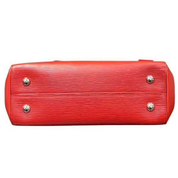 Louis Vuitton Epi Cluny Shoulder — view 3