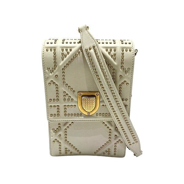 Diorama Studs Shoulder