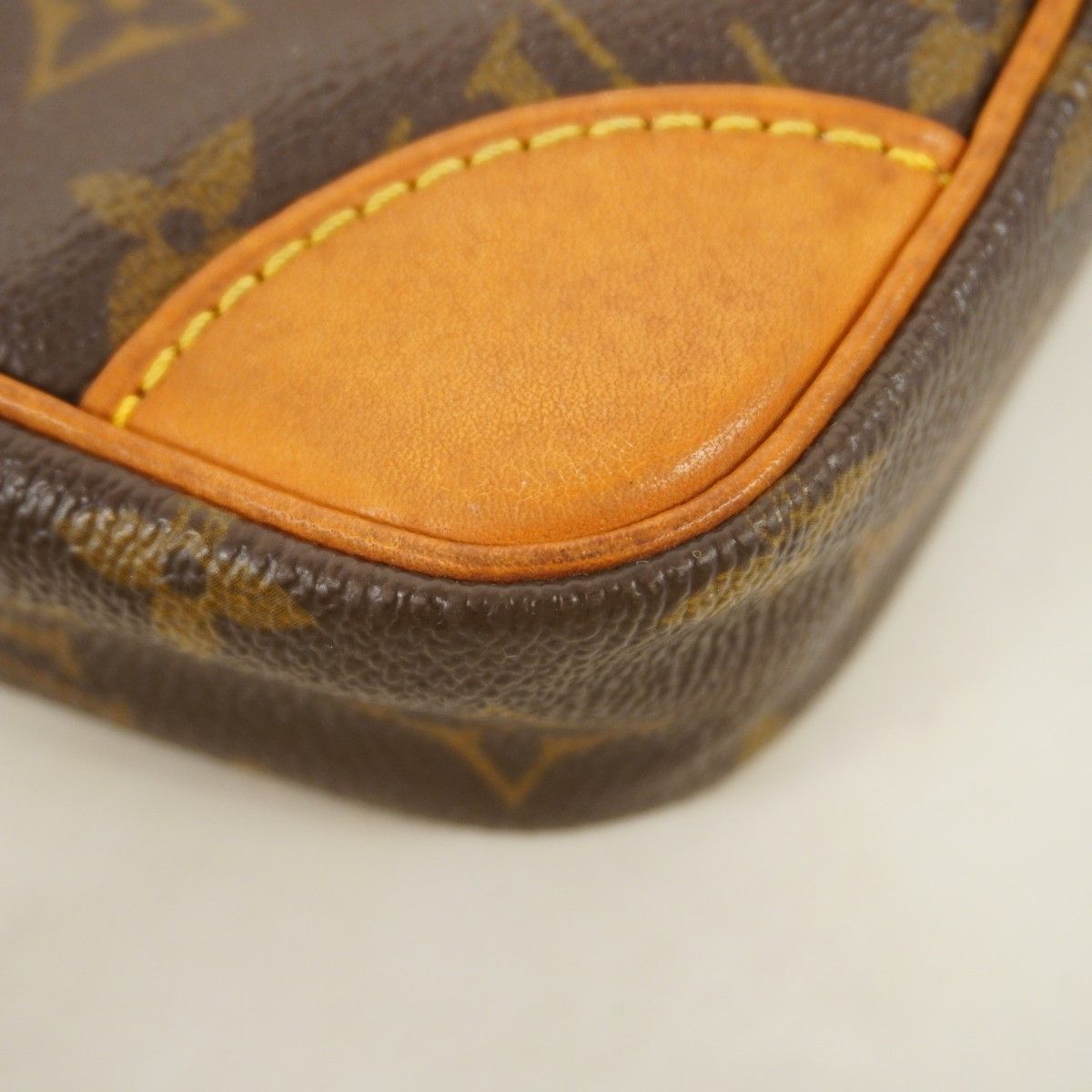 Louis Vuitton Shoulder Bag Monogram Danube Brown — view 8