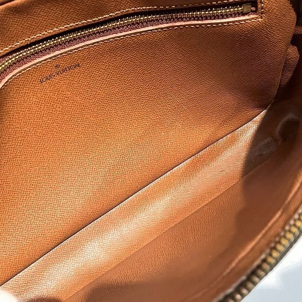 Louis Vuitton Monogram Ma Roulis Dragonne PM Clutch — view 5