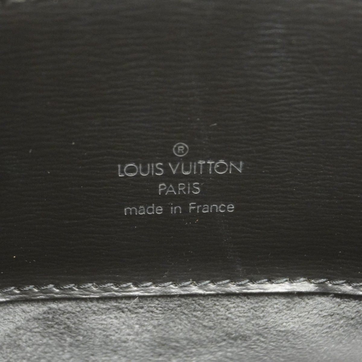 Louis Vuitton Shoulder Bag Epi Cluny Noir — view 5