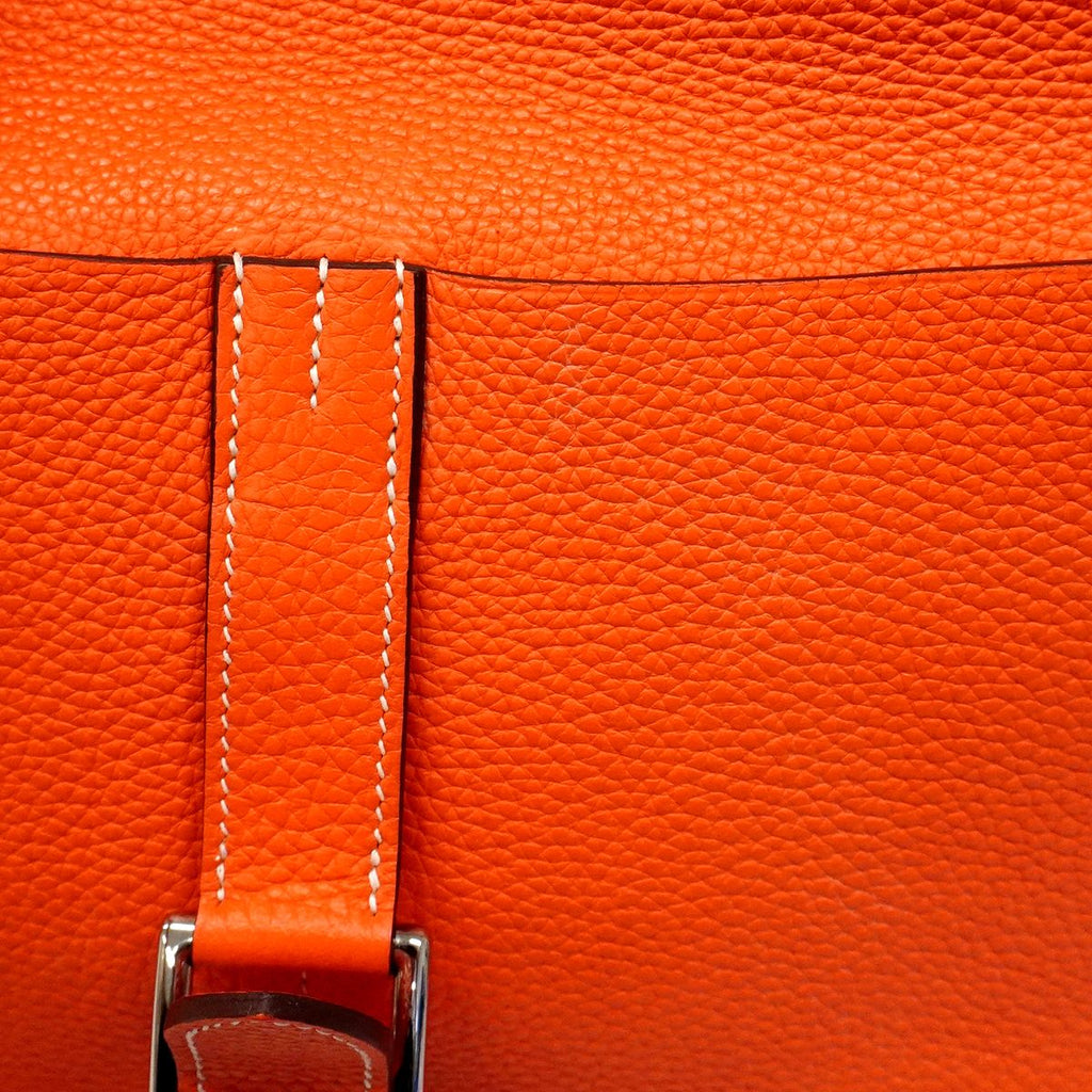 Hermes Handbag Halzan 31 Taurillon Clemence Capucines Silver 2-Way — view 7