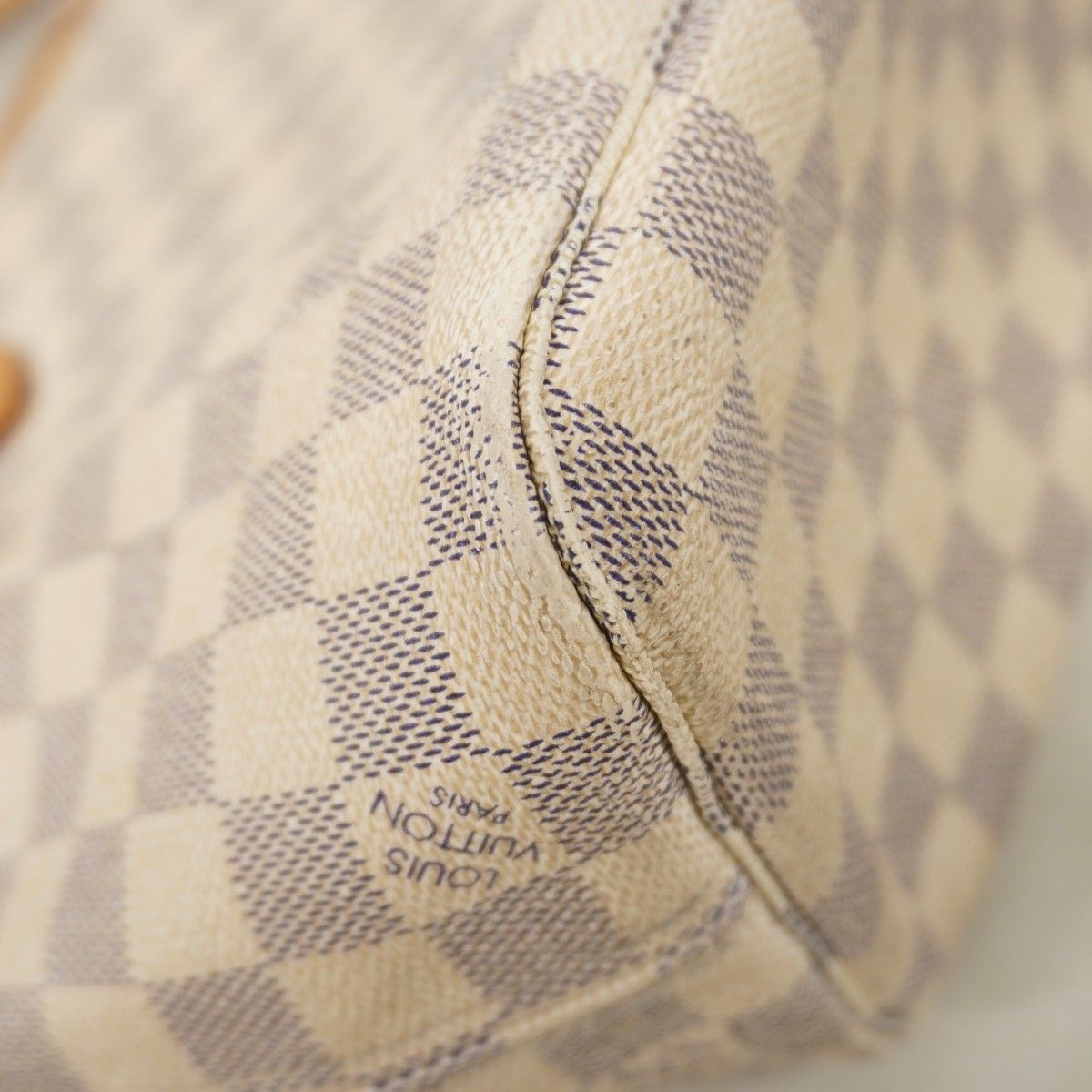 Louis Vuitton Tote Damier Azur Neverfull PM White — view 8