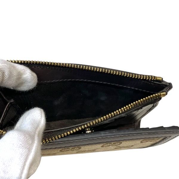 Gucci GG Canvas Compact Wallet Bifold — view 6