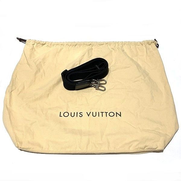 Louis Vuitton Damier Graphite Yong Business Briefcase — view 5