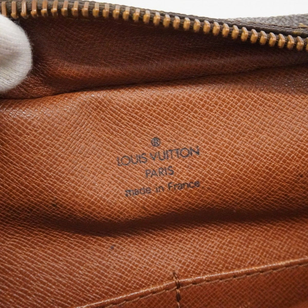 Louis Vuitton Clutch Monogram Compiegne 28 Brown — view 5