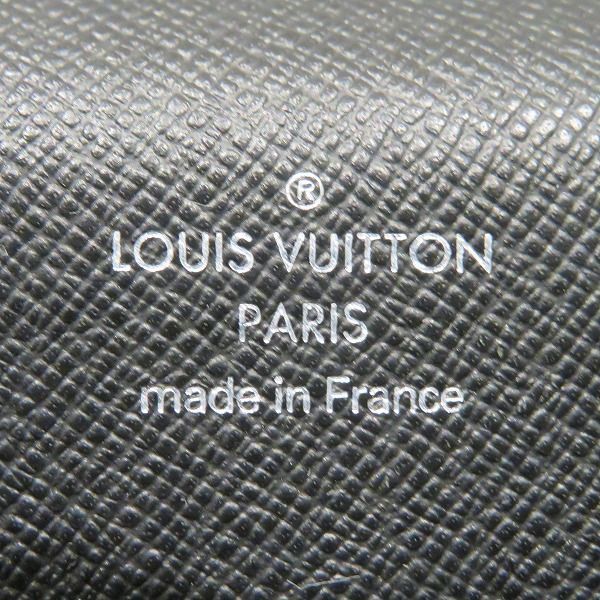 Louis Vuitton Taiga Robusto 1 Briefcase Handbag Business — view 4