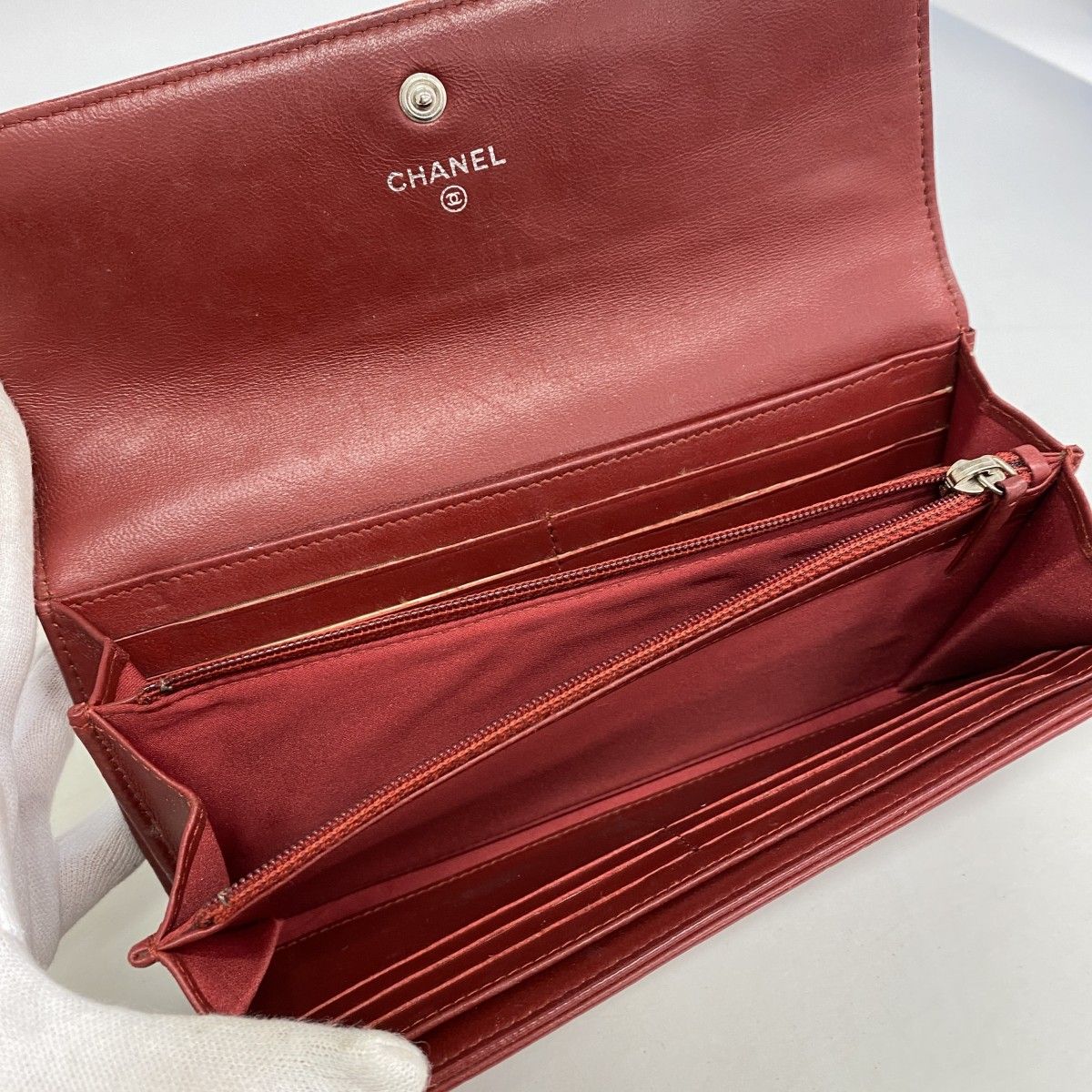 Chanel Wallet Camellia Lambskin Bordeaux Silver — view 3