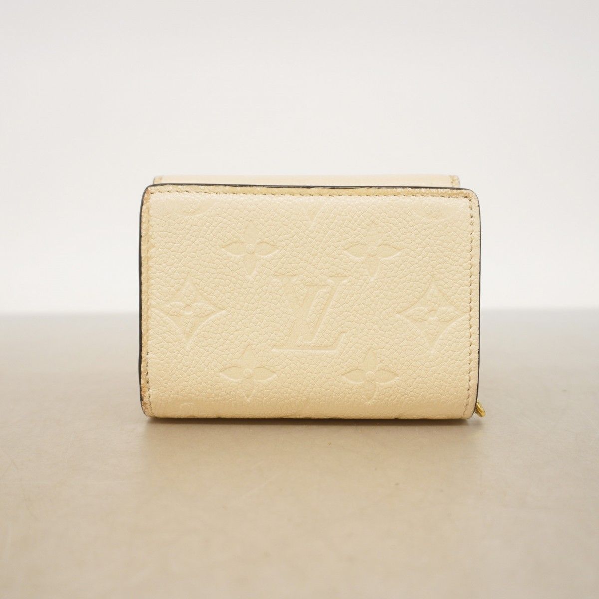 Louis Vuitton Trifold Wallet Monogram Empreinte Portefeuille Metis Compact Cream — view 8