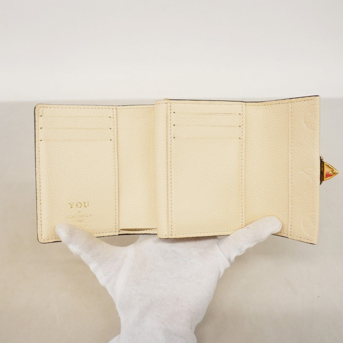 Louis Vuitton Trifold Wallet Monogram Empreinte Portefeuille Metis Compact Cream — view 3