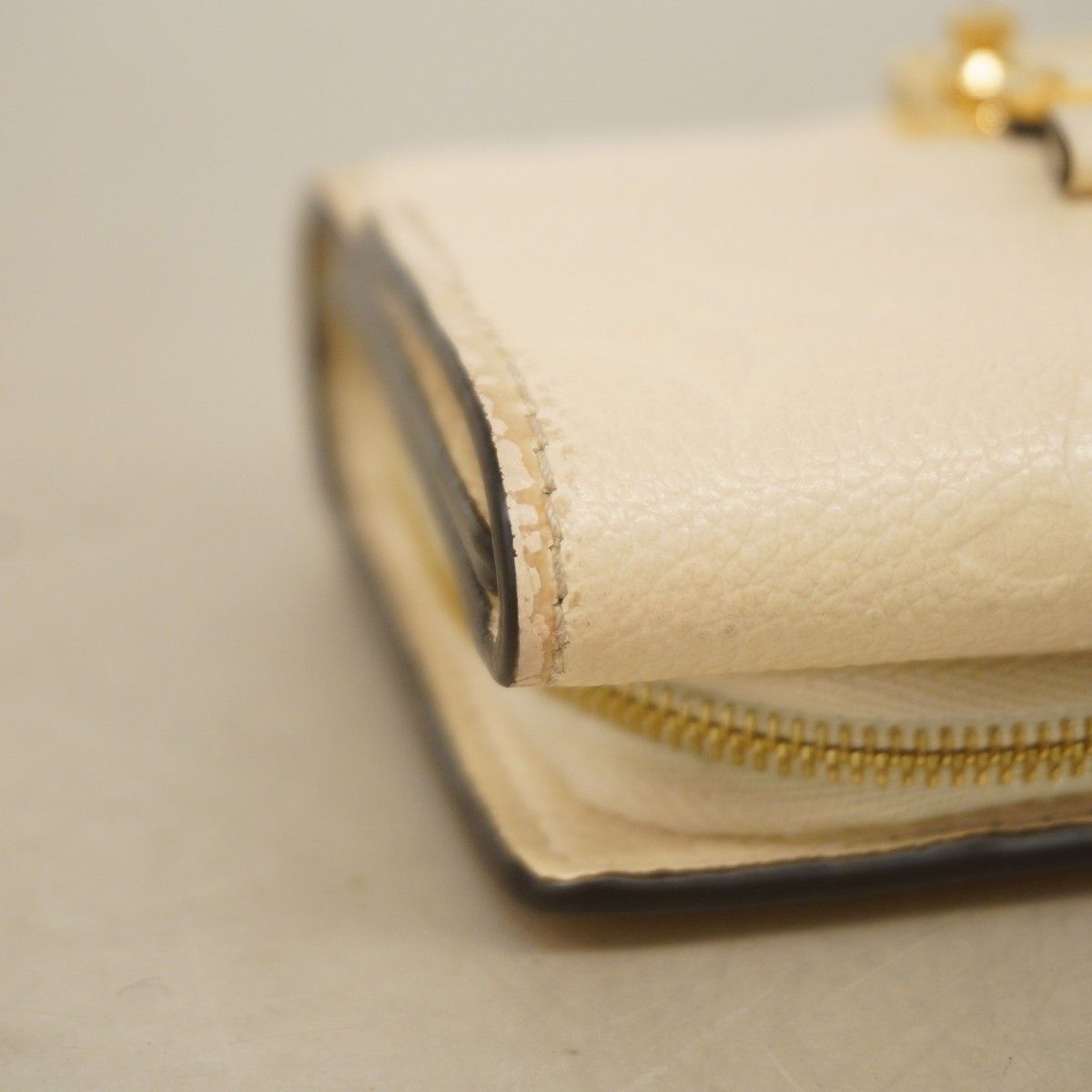 Louis Vuitton Trifold Wallet Monogram Empreinte Portefeuille Metis Compact Cream — view 5