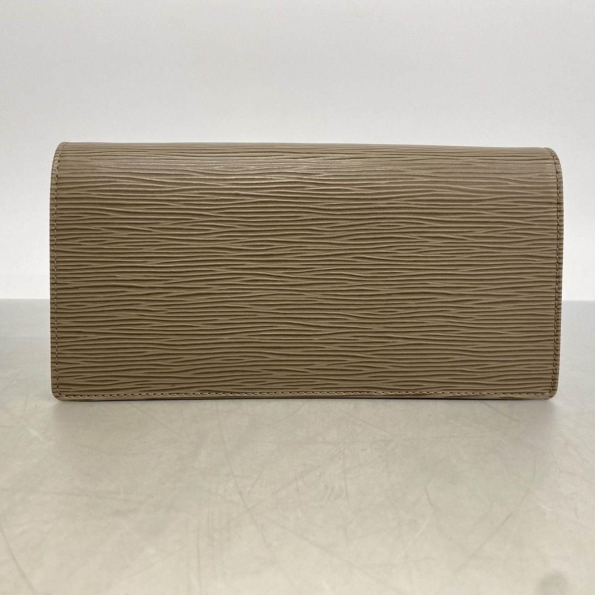Louis Vuitton Shoulder Bag Epi Honfleur Peppa — view 8