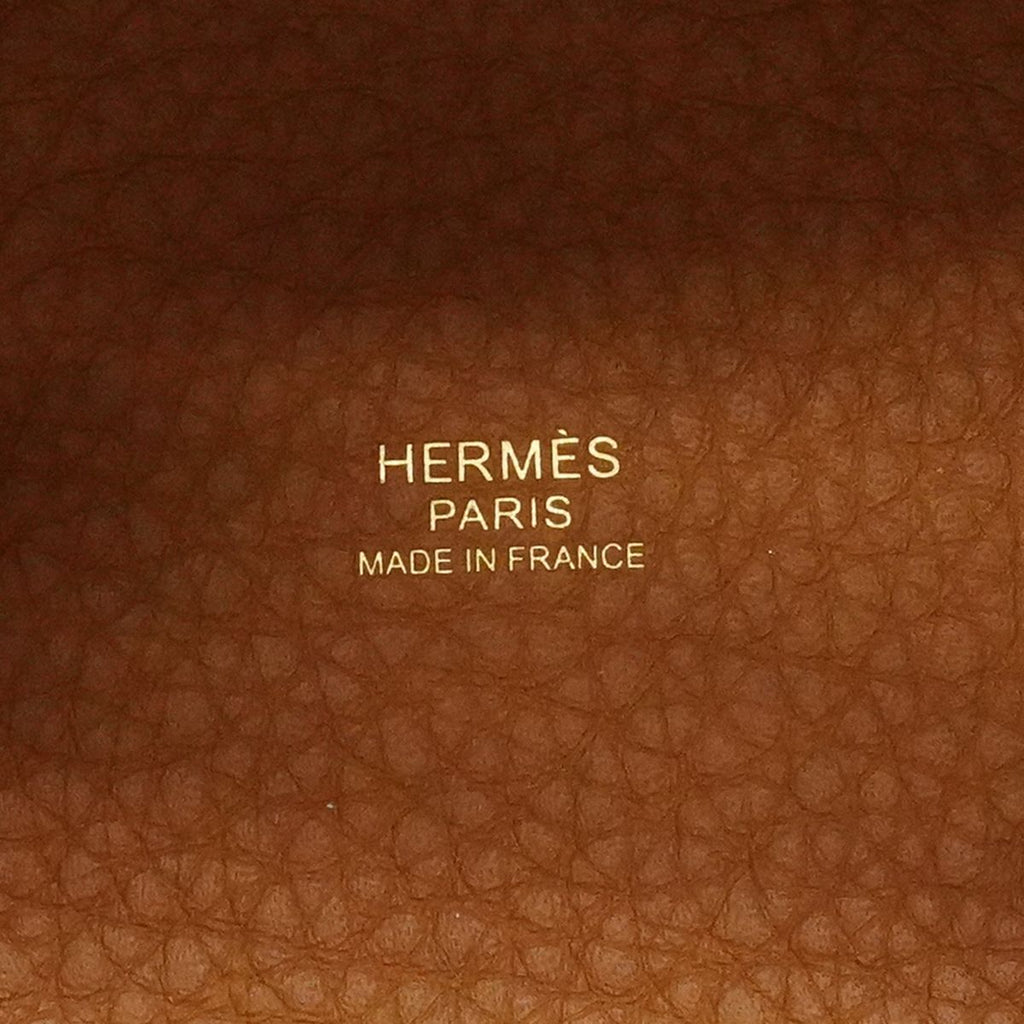 Hermes Handbag Picotin Lock PM Taurillon Clemence Gold — view 5