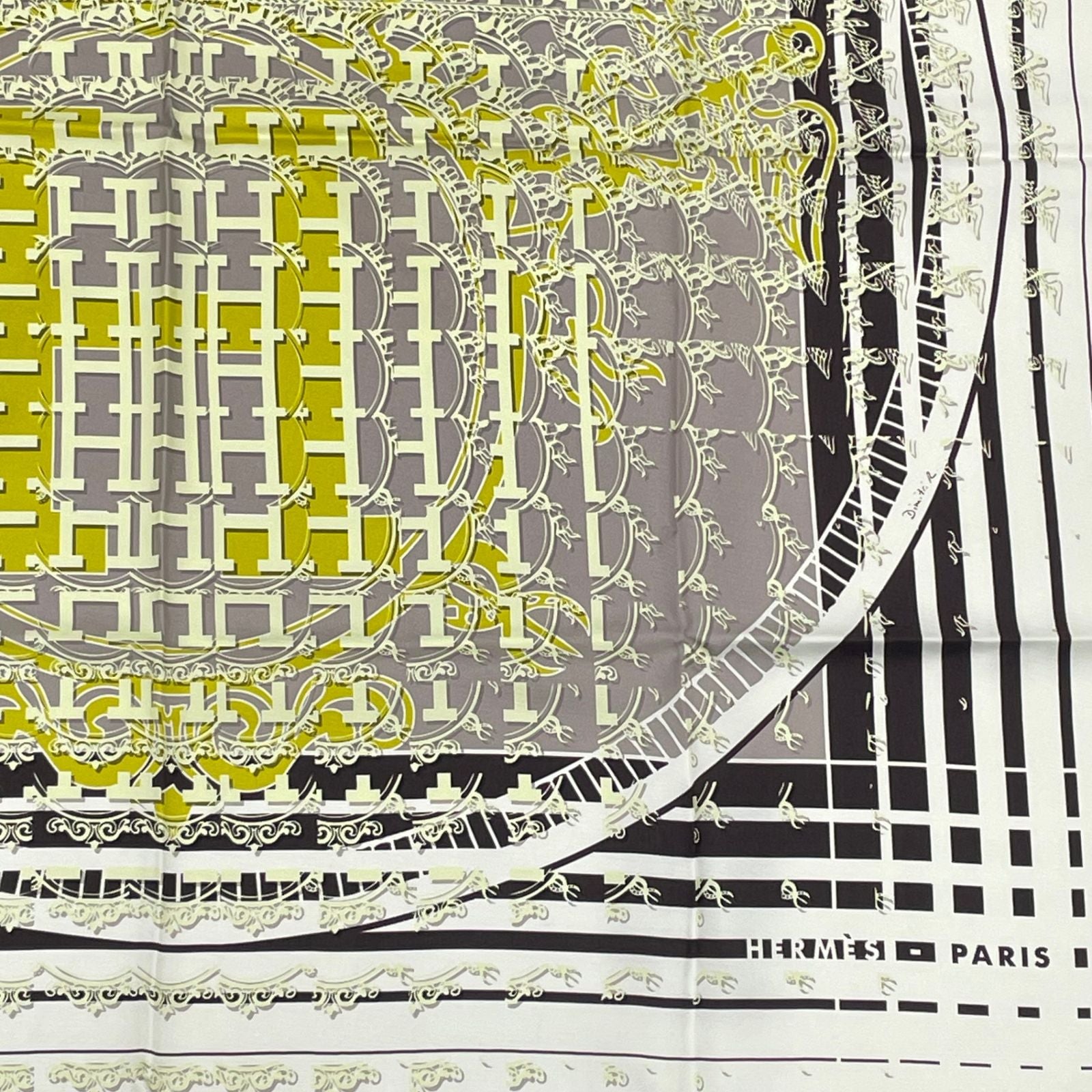 Hermes Scarf Carre 90 24 Faubourg Seconde Ginza Anniversary Silk White Yellow — view 5