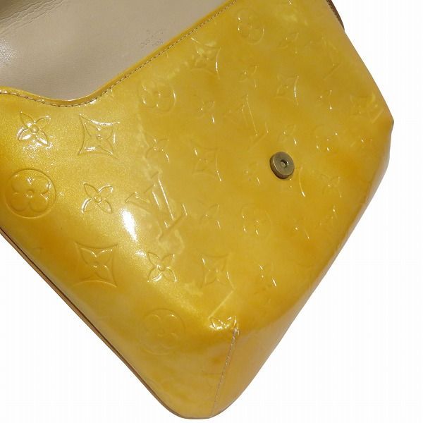 Louis Vuitton Vernis Thompson Street Shoulder — view 8