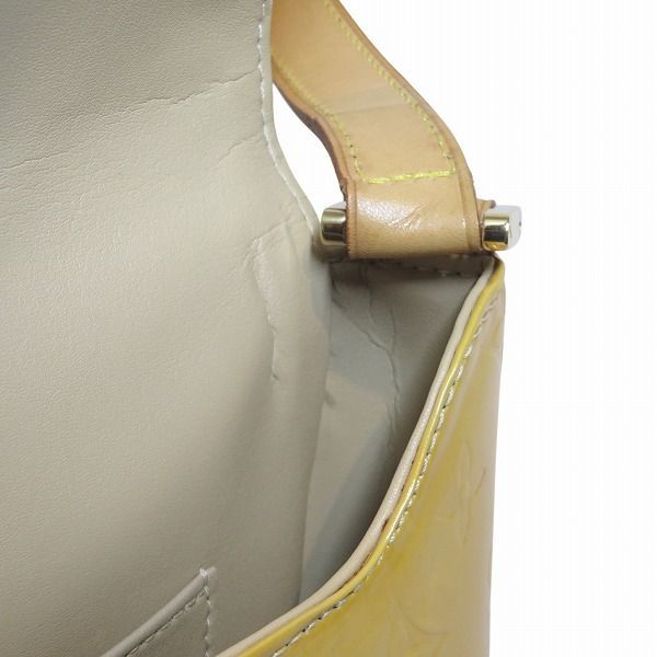 Louis Vuitton Vernis Thompson Street Shoulder — view 6