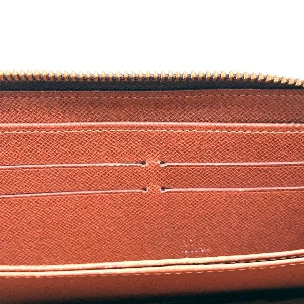 Louis Vuitton Monogram Zippy Wallet — view 9