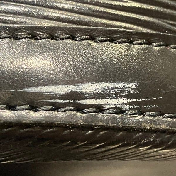 Louis Vuitton Epi Cluny Shoulder — view 8
