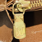 Louis Vuitton Monogram Porte-Monnaie — view 9