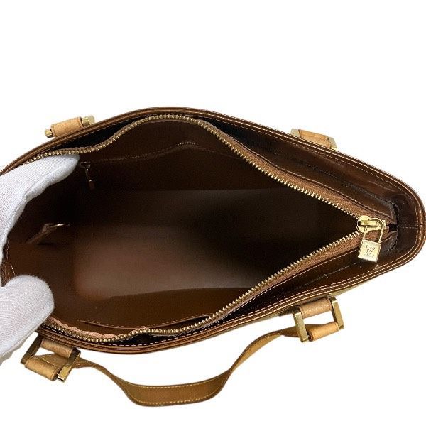 Louis Vuitton Monogram Vernis Houston Blanc Tote — view 5