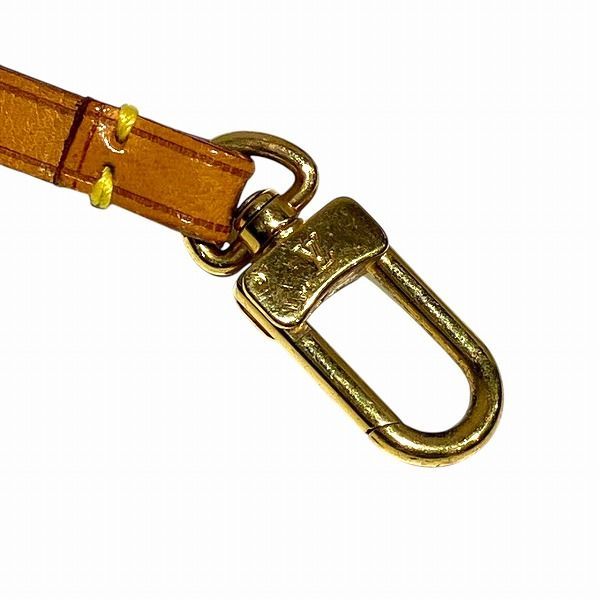Louis Vuitton Monogram Pochette Shoulder — view 9