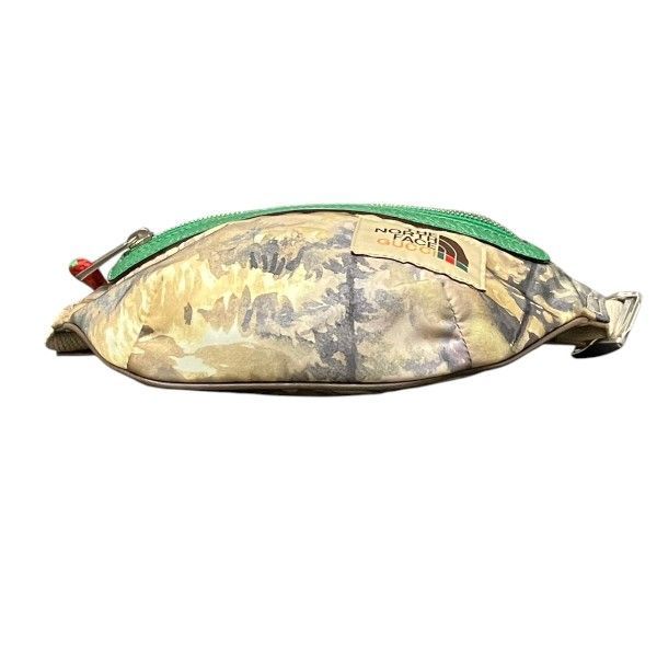 Gucci the North Face Waist Pouch Belt — view 3