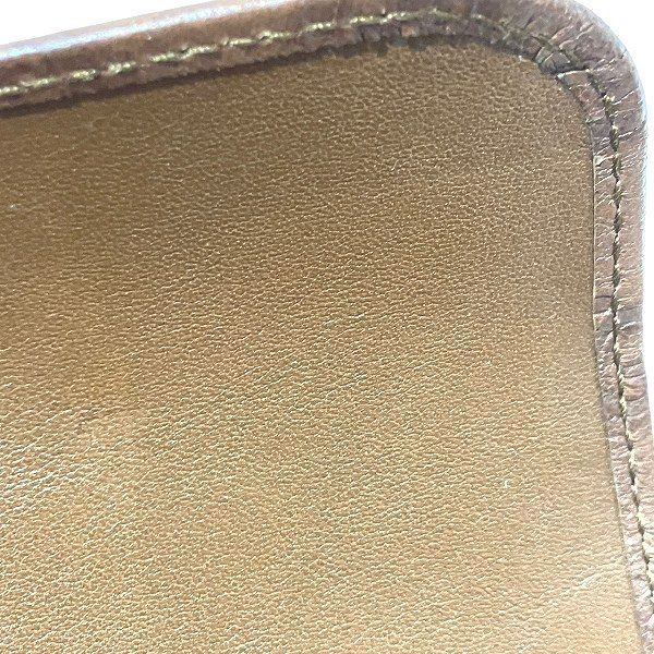 Gucci GG Supreme Brown Watch Case — view 9