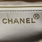 Chanel Shoulder Bag Cream — view 4