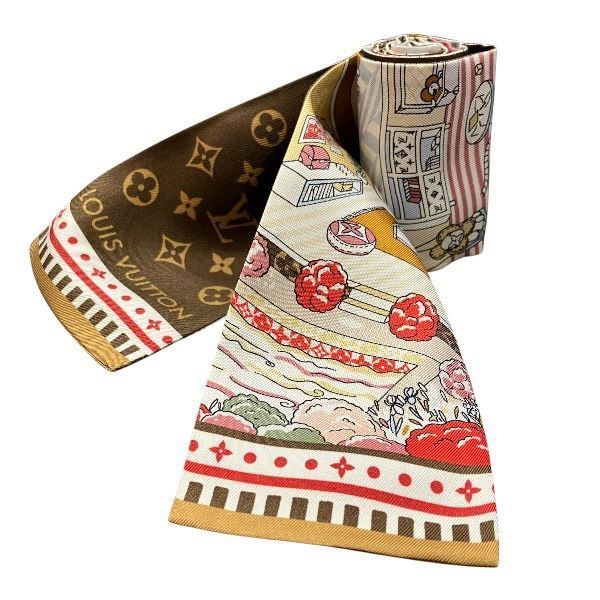 Louis Vuitton Bandeau Monogram Vivienne World Scarf