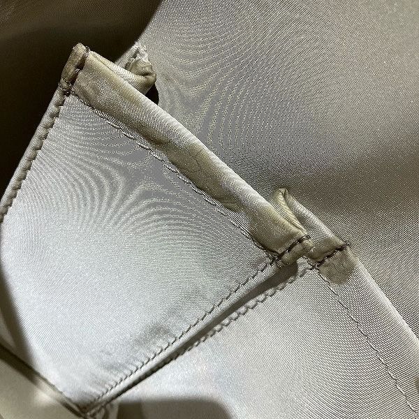 Louis Vuitton Damier Geant Tote — view 8