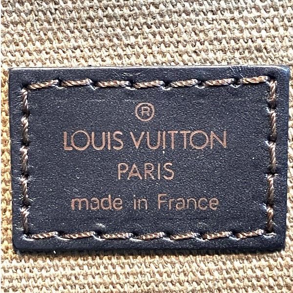 Louis Vuitton Utah Omaha Messenger — view 4