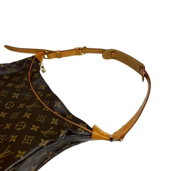 Louis Vuitton Monogram Boulogne 30 Shoulder — view 8
